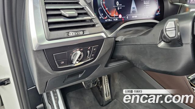 BMW X4 2023 — photo 22