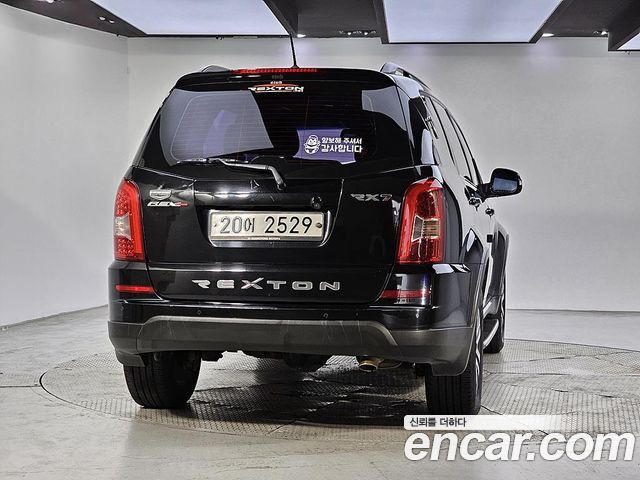 KG Mobility Rexton 2013 — photo 3