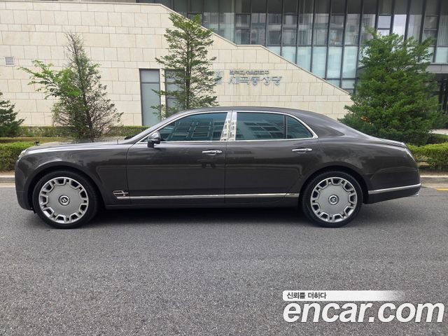 Bentley Mulsanne 2015 — photo 3