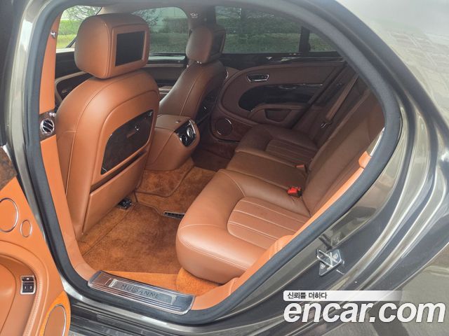 Bentley Mulsanne 2015 — photo 6