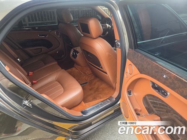 Bentley Mulsanne 2015 — photo 8