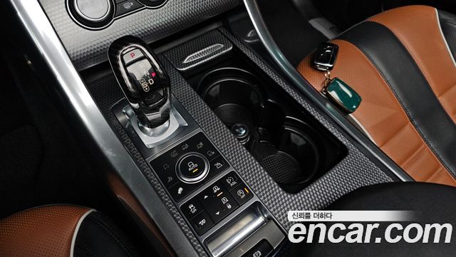 Land Rover Range Rover Sport 2016 — photo 9