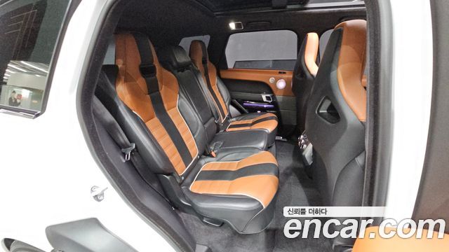 Land Rover Range Rover Sport 2016 — photo 11