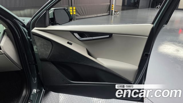 Kia Niro 2023 — photo 15
