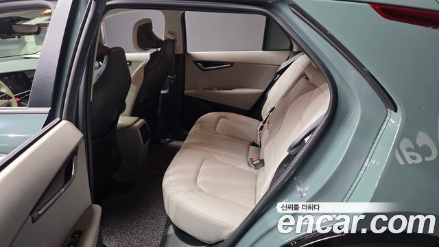 Kia Niro 2023 — photo 16