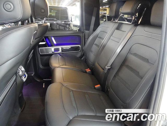 Mercedes-Benz G-Class 2022 — photo 20