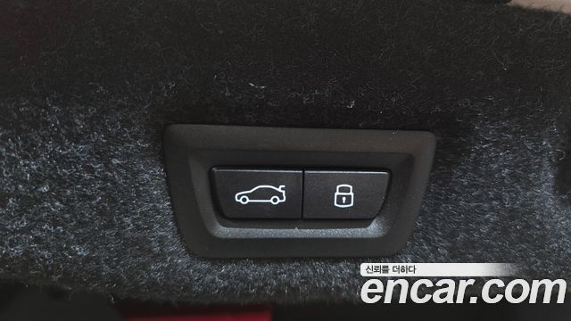 BMW 5-Series 2025 — photo 31
