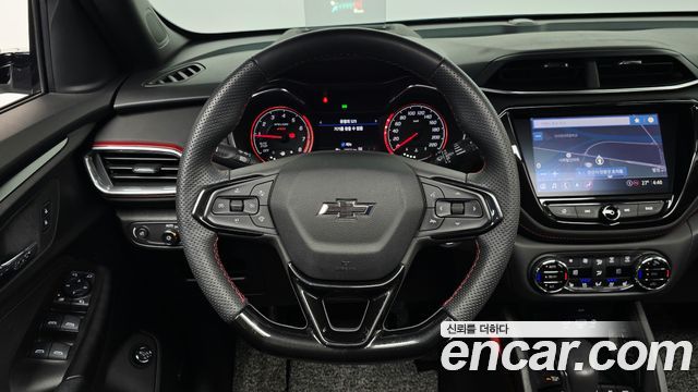 Chevrolet Korea Trailblazer 2022 — photo 21