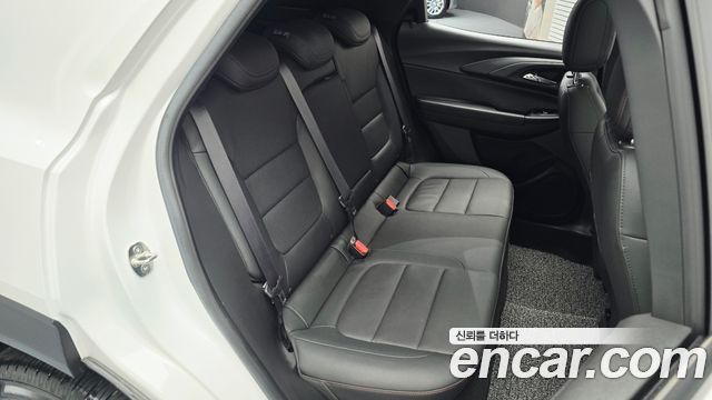 Chevrolet Korea Trailblazer 2022 — photo 26