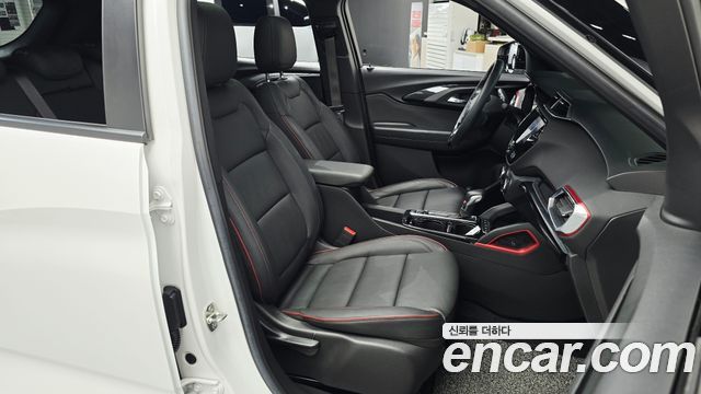 Chevrolet Korea Trailblazer 2022 — photo 16