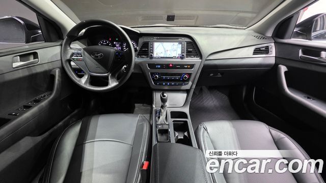 Hyundai Sonata 2017 — photo 10
