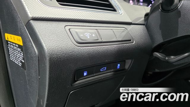 Hyundai Sonata 2017 — photo 18