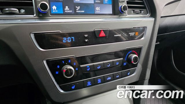 Hyundai Sonata 2017 — photo 23