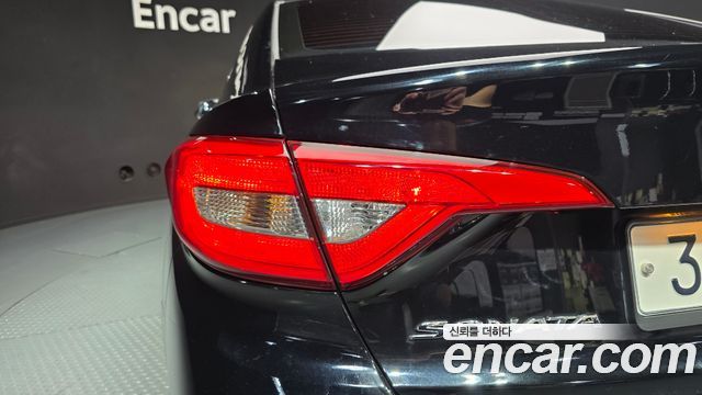 Hyundai Sonata 2017 — photo 9