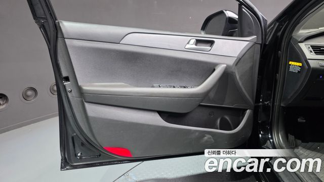 Hyundai Sonata 2017 — photo 14