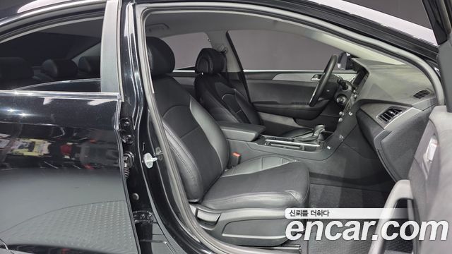 Hyundai Sonata 2017 — photo 16