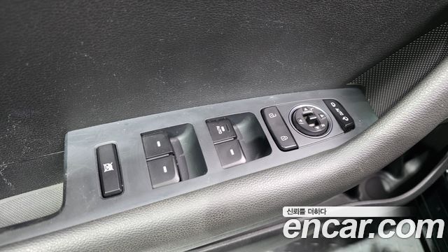 Hyundai Sonata 2017 — photo 30