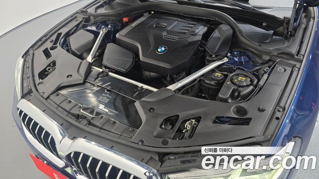 BMW 5-Series 2021 — photo 6