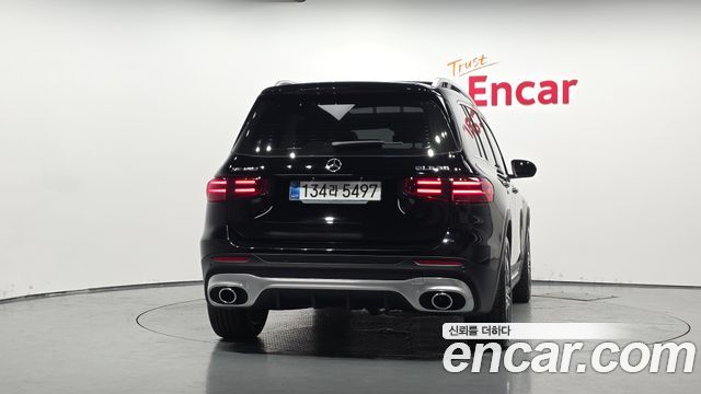Mercedes-Benz GLB-Class 2025 — photo 4