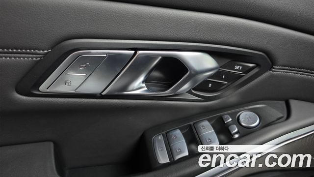 BMW M3 2025 — photo 36