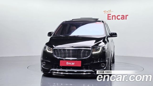 Kia Canival 2018 — photo 3