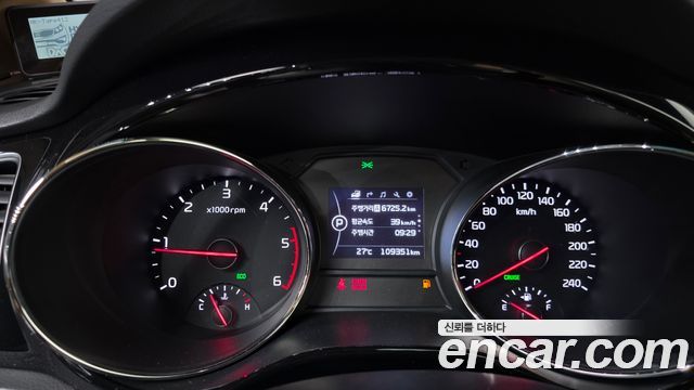 Kia Canival 2018 — photo 11