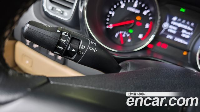 Kia Canival 2018 — photo 25