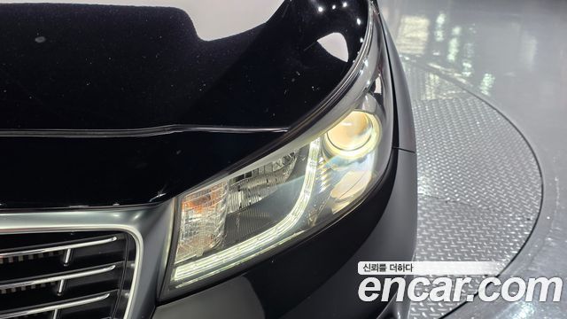Kia Canival 2018 — photo 8