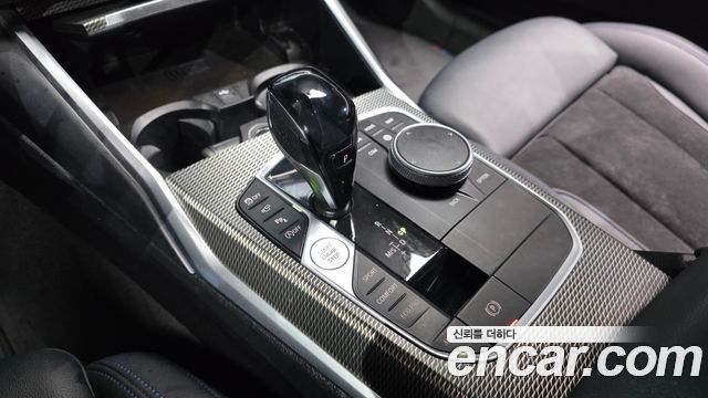 BMW 3-Series 2021 — photo 12