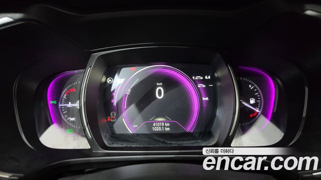 Renault Korea QM6 2022 — photo 11