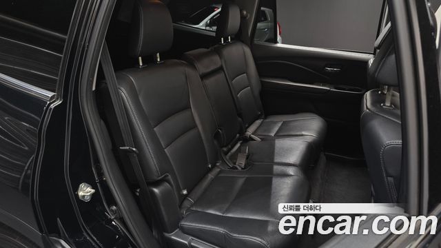 Honda Pilot 2017 — photo 18