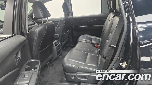 Honda Pilot 2017 — photo 16