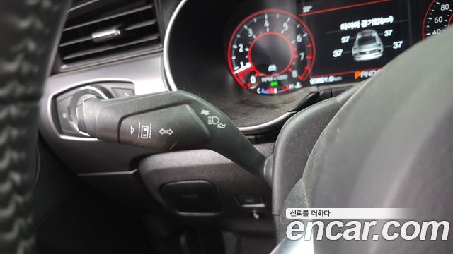 Ford Mustang 2022 — photo 29