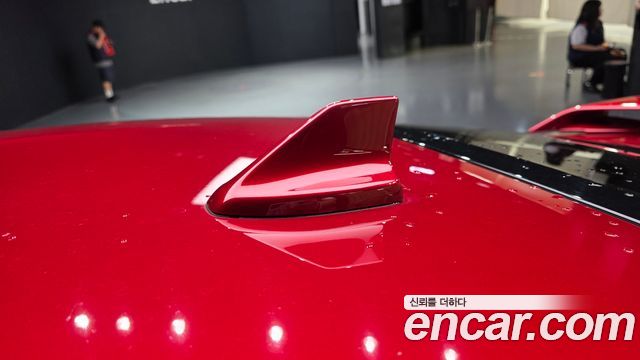 Ford Mustang 2022 — photo 30