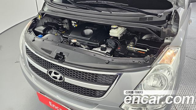 Hyundai Starex 2014 — photo 6