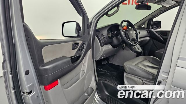 Hyundai Starex 2014 — photo 10