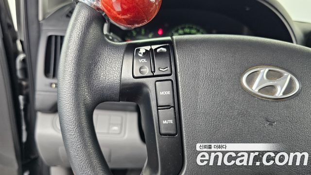 Hyundai Starex 2014 — photo 16