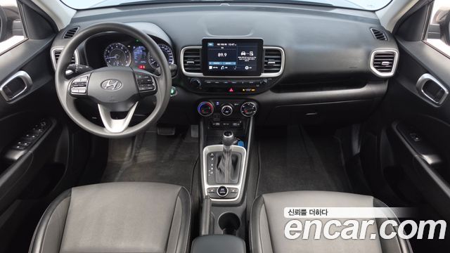 Hyundai Venue 2022 — photo 10