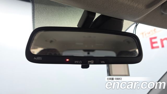 Hyundai Venue 2022 — photo 24