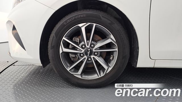 Kia K3 2022 — photo 5