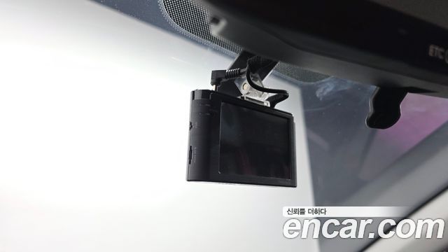 Kia Stonic 2019 — photo 27