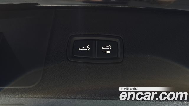 Porsche Cayenne 2019 — photo 22
