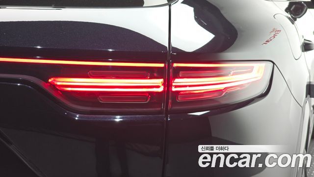 Porsche Cayenne 2019 — photo 9