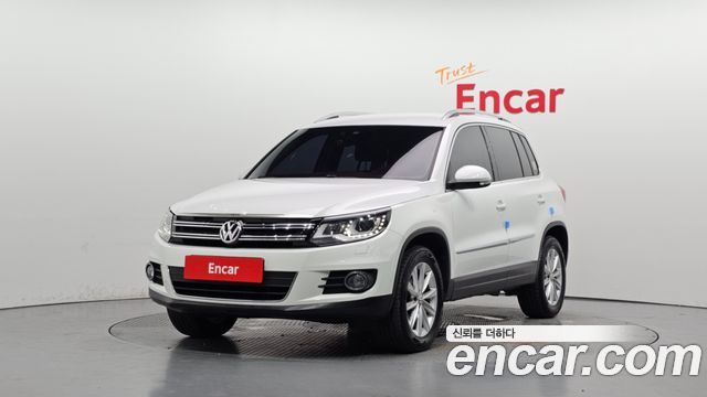 Volkswagen Tiguan 2015 — photo 1