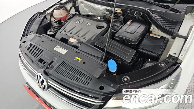 Volkswagen Tiguan 2015 — photo 6