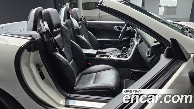 Mercedes-Benz SLK-Class 2012 — photo 11