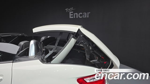 Mercedes-Benz SLK-Class 2012 — photo 19