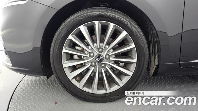 Kia K7 2017 — photo 5