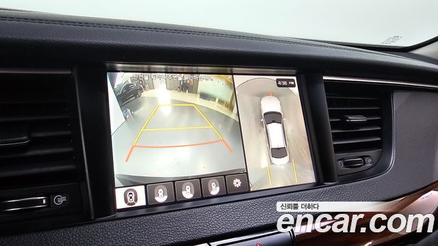 Kia K7 2017 — photo 21