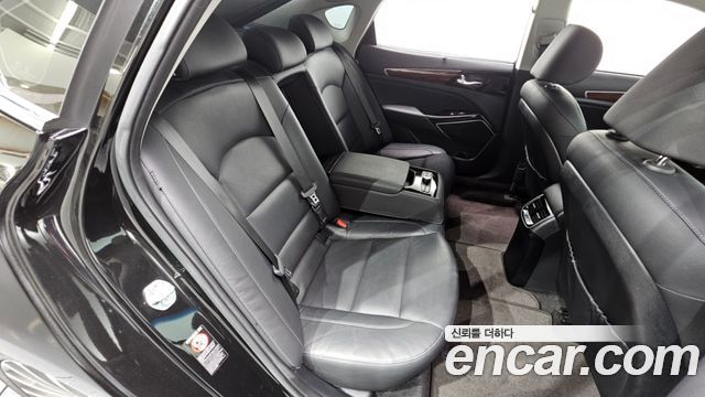 Kia K7 2017 — photo 25